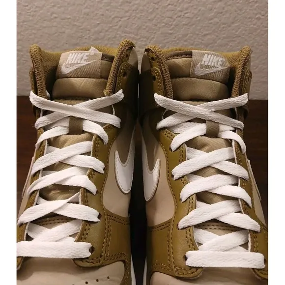 Nike Dunk High Mocha - DJ6189-201- Sneakers Shoes Very Clean -Size 8 #651