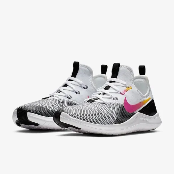 Nike Free TR8 Low Top Womens Running Shoes Black Pink 942888-008 NEW Size 7