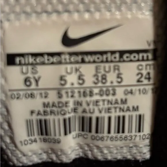 Nike Gray and red Athletic Shoes