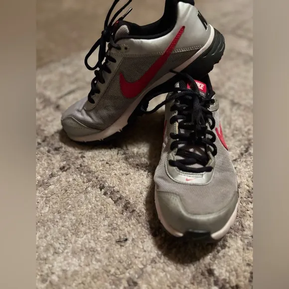 Nike Gray and red Athletic Shoes