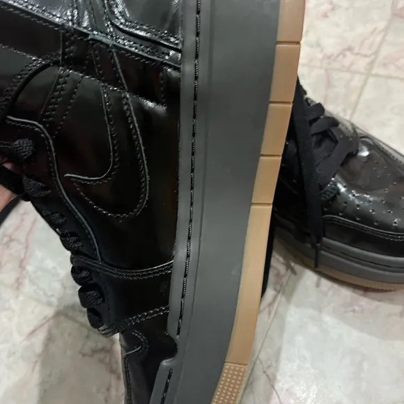 Nike Jordan 1 elevate high SE  fb9894-001 black gum