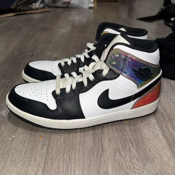 Nike Jordan 1 Mid “Heat Reactive” Mens Sz 10.5 White/Black DM7802-100