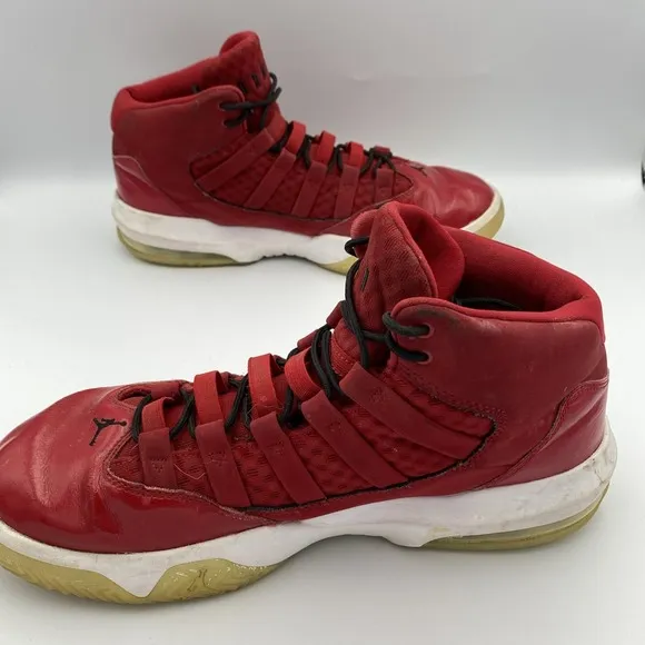 Nike Jordon Men's Max Aura Red High Top Size 10 Basketball Shoes #CQ9451-600