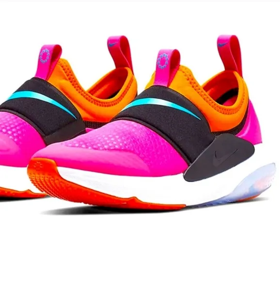Nike Joyride Nova GS Laser Fushia Shoes Size 6 Youth
