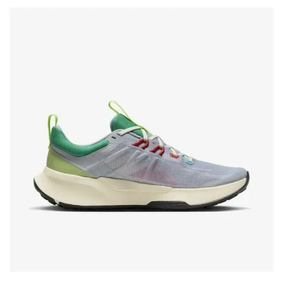 Nike Juniper Trail 2 Next Nature Low Men Sz 9.5 / 43 Wolf Grey Volt NEW