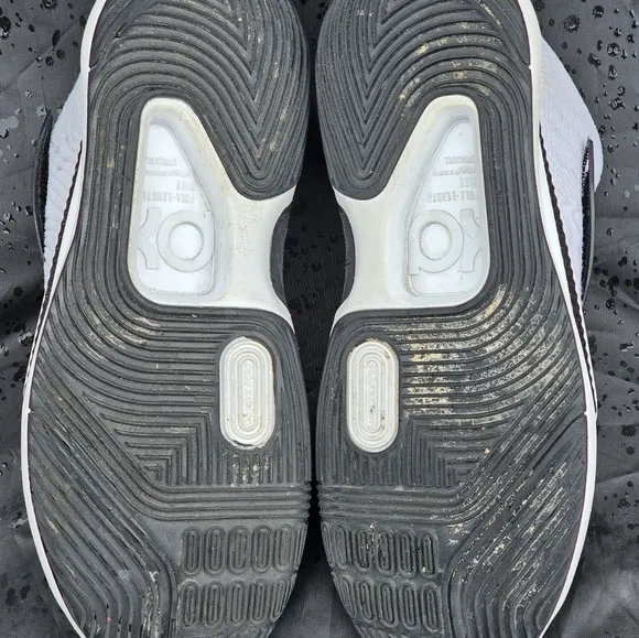 Nike KD 14 TB Gray White Black Sneakers da7850-100 Men's Size 11 DA7850-100