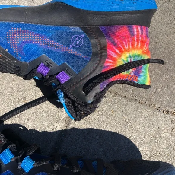 Nike Kyrie Flytrap 5 GS Photo Blue Tye-Dye sz 6.5y Womens 8 Basketball