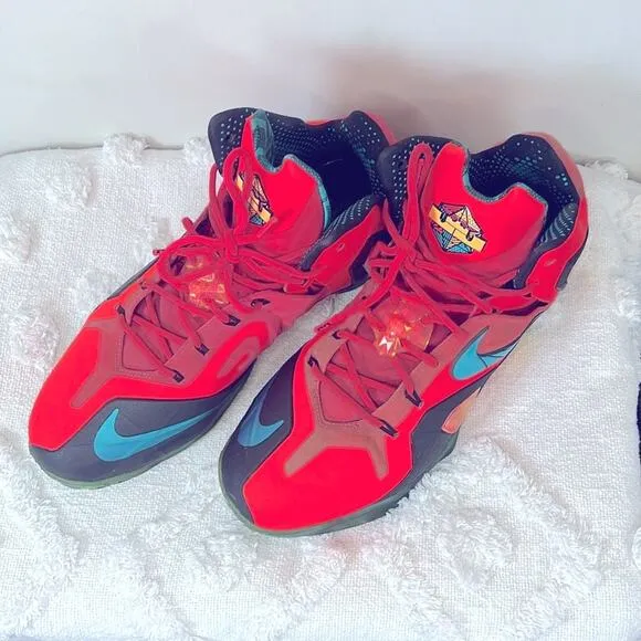 Nike LeBron 11 Elite Basketball Shoes size 13