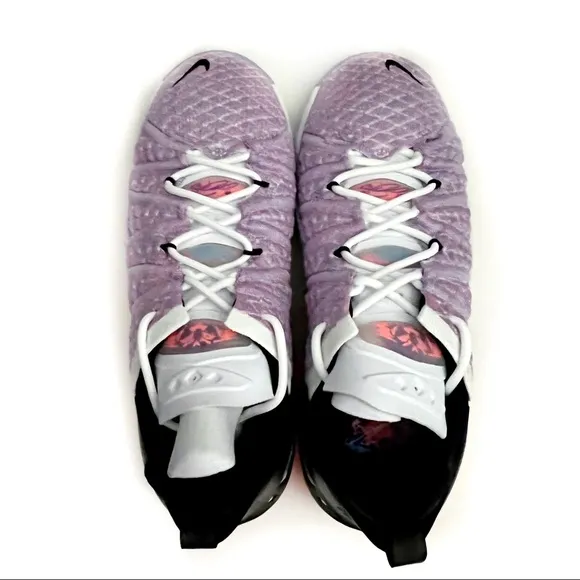 Nike LeBron James 18 Basketball Sneakers Shoes Youth Size 6.5 Womens Size 8