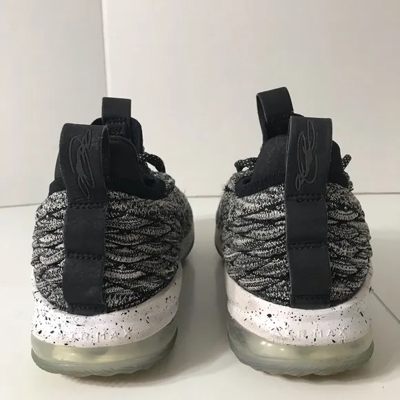 Nike LeBron Sneakers Nike