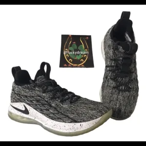 Nike LeBron Sneakers Nike