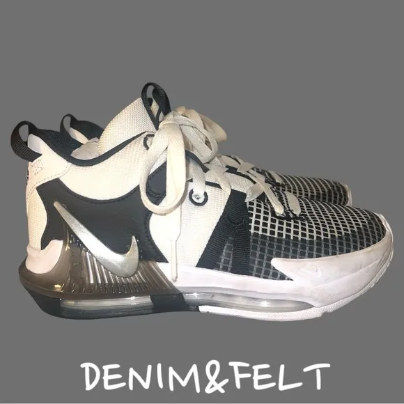 Nike Lebron Witness 7 Big Kids' Basketball Shoes Grade School | White/Black |NEW