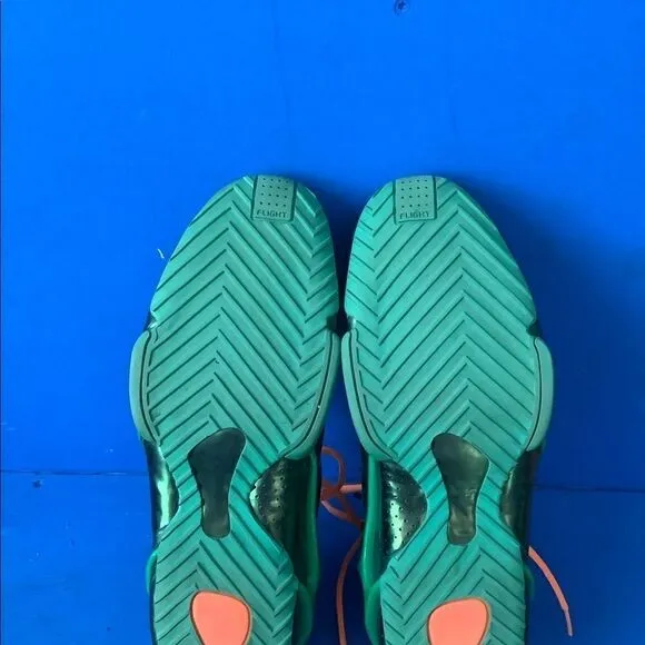 Nike Mens Basketball Shoes Zoom Hyperflight Green 599503-300 2013 Mid Top 10.5