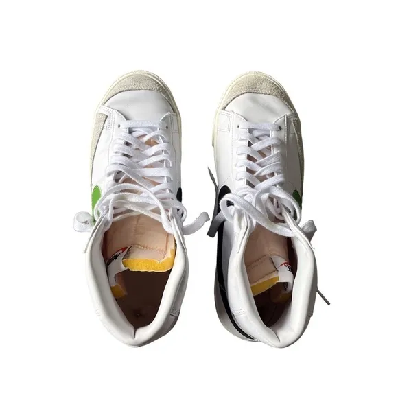 Nike Men’s Blazer Mid 77 Vintage Shoes Sneakers White Green Lace Up BQ6806
