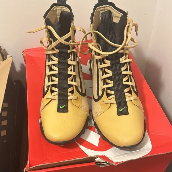 Nike Men's React Ianga 10th Anniversary Edition