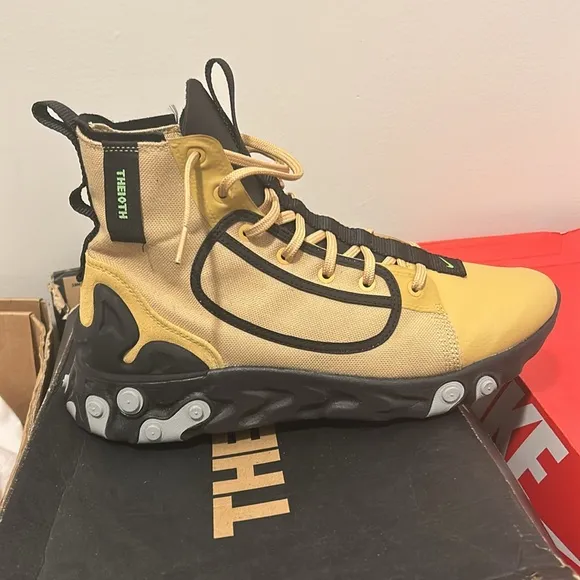 Nike Men's React Ianga 10th Anniversary Edition