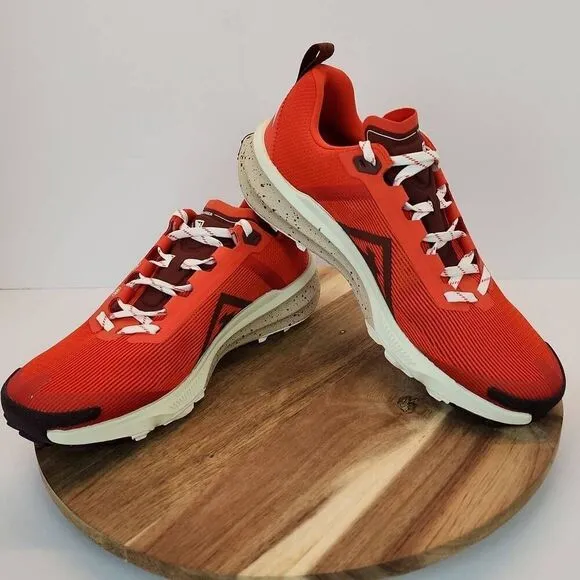 Nike Men's Terra Kiger 9 Trail Running Shoes Size 7 Picante Red