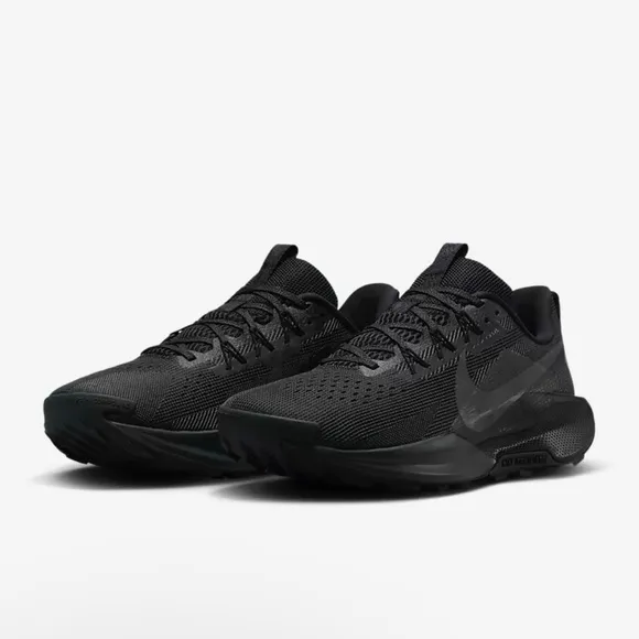 Nike ReactX Pegasus Trail 5 Running Shoes Size 11 DV3864-002 $150