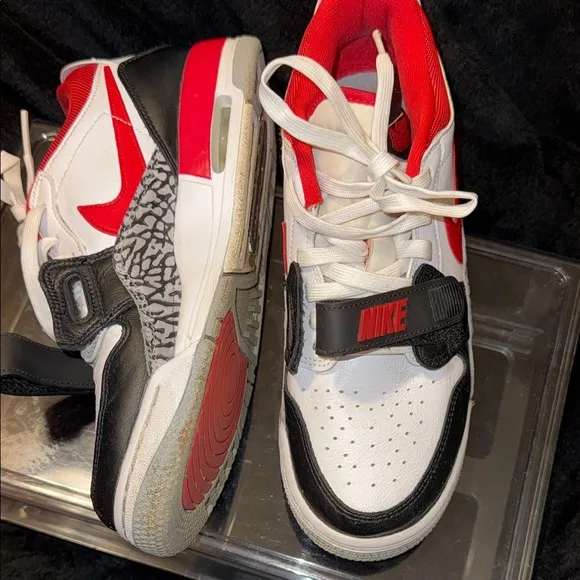 Nike Red and Black Sneakers Classic Low-Top Design
