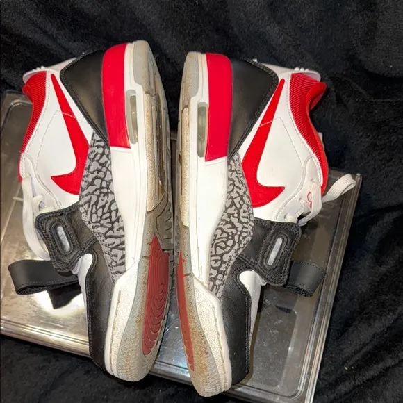 Nike Red and Black Sneakers Classic Low-Top Design
