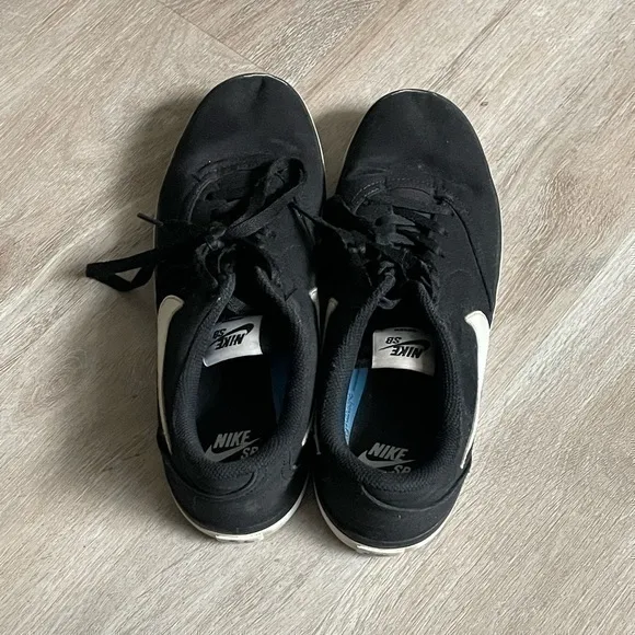Nike SB Cheron 2 Skate Shoes Size 9