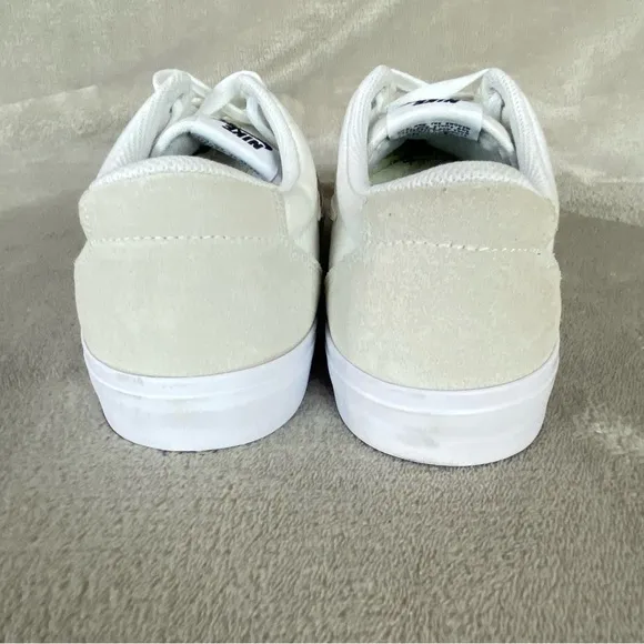 Nike SB Chron Men's Sneakers Shoes Size 10 White Gray Solarsoft Skate NEW