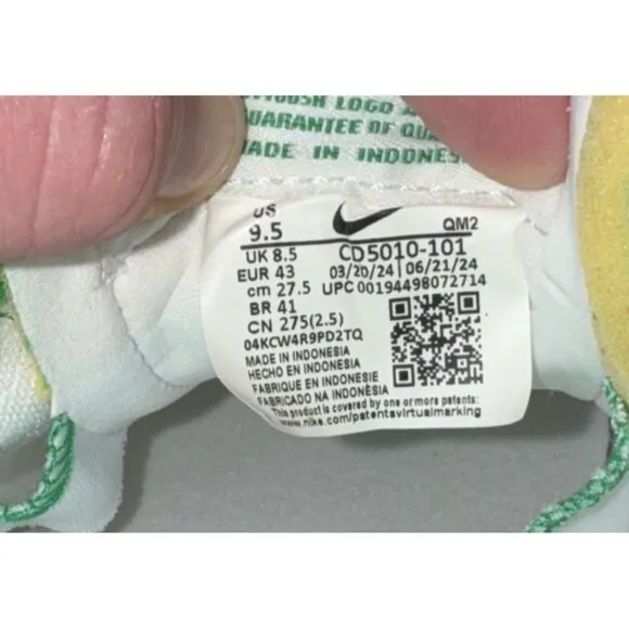 Nike SB Heritage Vulc Mens Suede Athletic Skate Shoes Size 9.5 White Green Gum