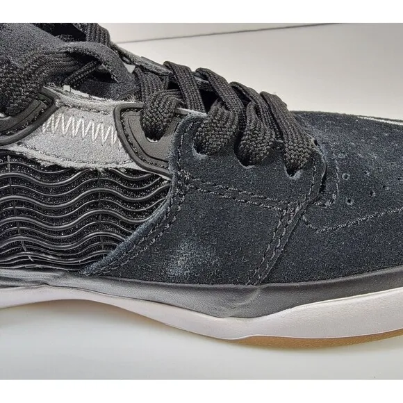Nike SB Ishod Wair Skate Shoes Men's 6 Black/White DC7232-001