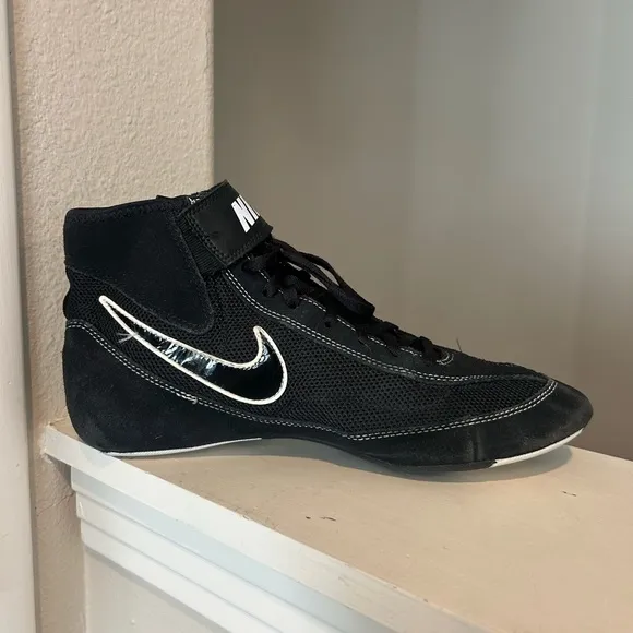 Nike Speed Sweep Wrestling Shoes Black 366683-001 High Top Lace Mens Size 9.5
