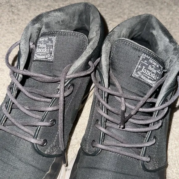 Nike Stefan Janoski Skate Shoes