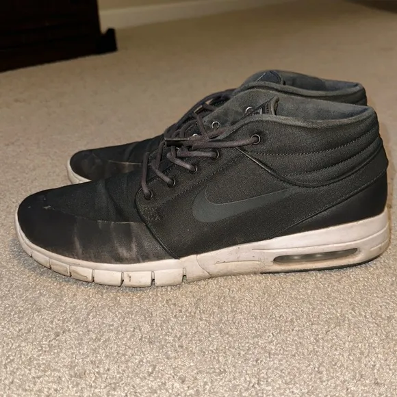 Nike Stefan Janoski Skate Shoes