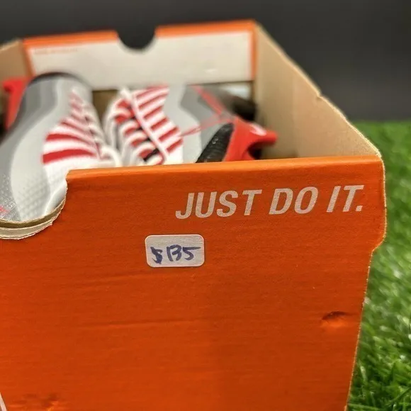 Nike‎ Vapor Edge Speed 360 Mens 11.5 White Red Black Football Cleats Brand New