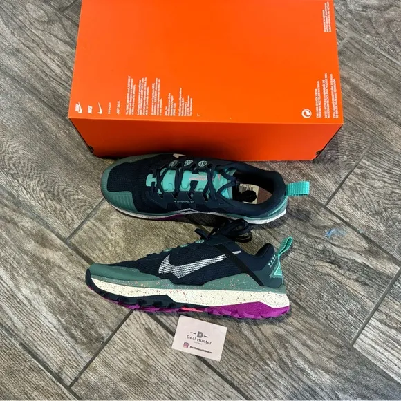Nike Wildhorse 8 Men’s Trail Running Shoes - Teal and Pink DR2686 401