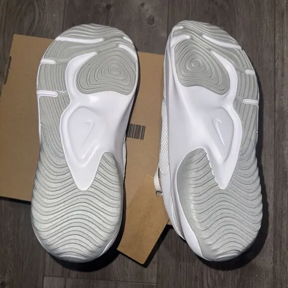 NIKE WMNS Legend Essential 3 NN White Black DM1119 100 - Sz 10.5 NoLid