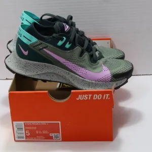 Nike Women's Pegasus Trail 2 Seaweed Beyond Pink Shoes Size 5