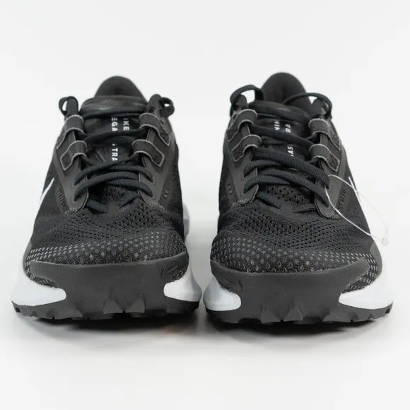 Nike Women's Pegasus Trail 3 'Black Platinum' DA8698-001 size 8