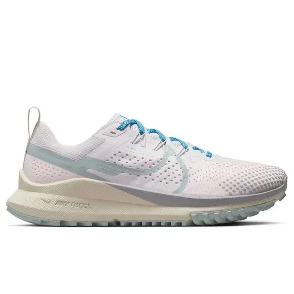 Nike Women's Trail Running Shoes pale pink women’s 8.5 Pegasus 4 trail shoes