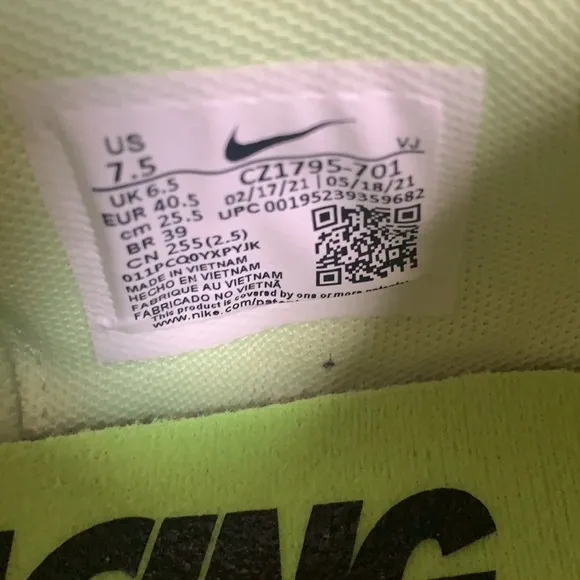 NIKE ZOOM RIVAL XC X-Country Track and Field Shoes