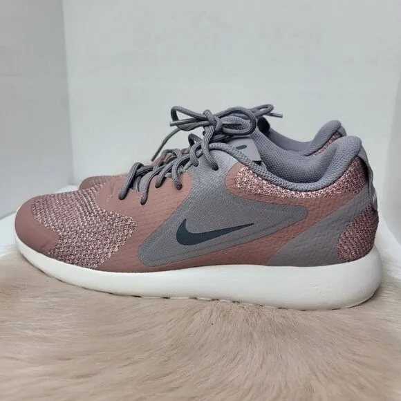 Nike Roshe Run Trail BV7489-200 Original Pink Women's Sneaker Shoes Size 8.5