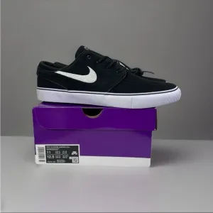 Nike SB Zoom Janoski OG  Mens Size 11 Black White Athletic Skate Shoes