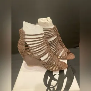 NINE WEST Snake Print Sandals
