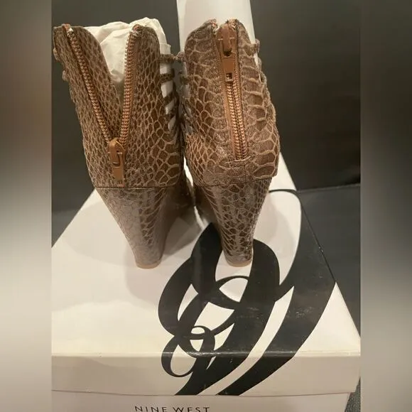 NINE WEST Snake Print Sandals