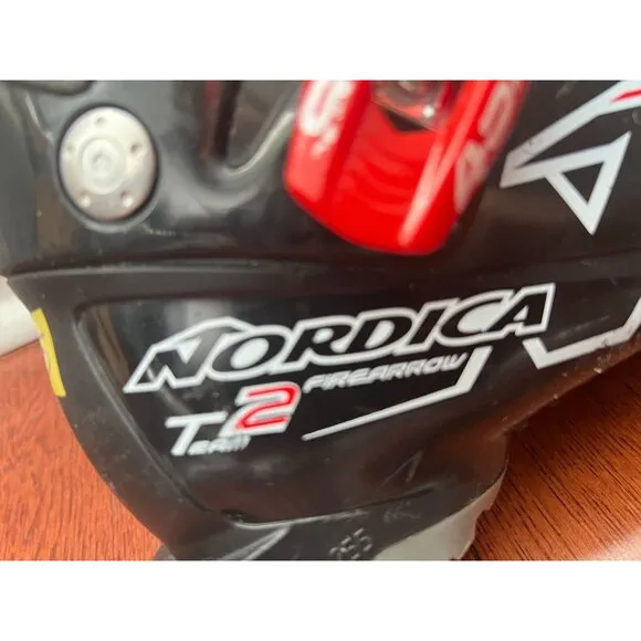 Nordica FireArrow Team 2 Black Red Ski Boots Youth kids 255 mm Size 20.5
