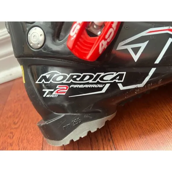 Nordica FireArrow Team 2 Black Red Ski Boots Youth kids 255 mm Size 20.5