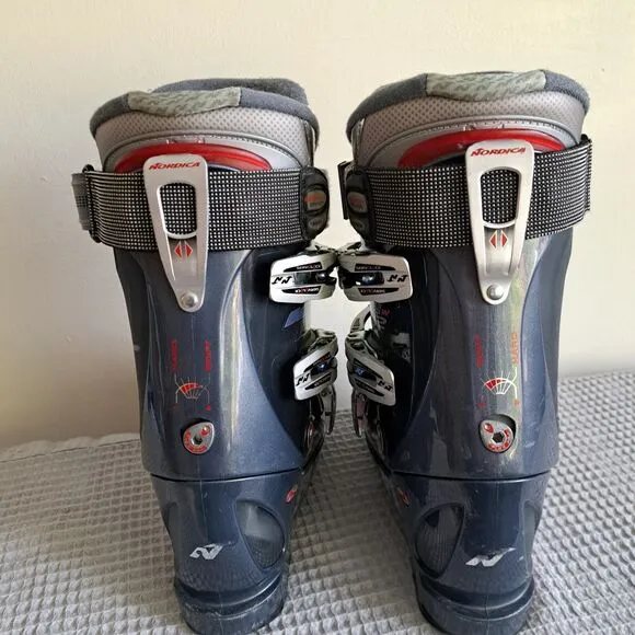 Nordica The Beast 12 W Ski Boots Size 25 25.5 Blue Mens 7 7.5 Womens 8 8.5