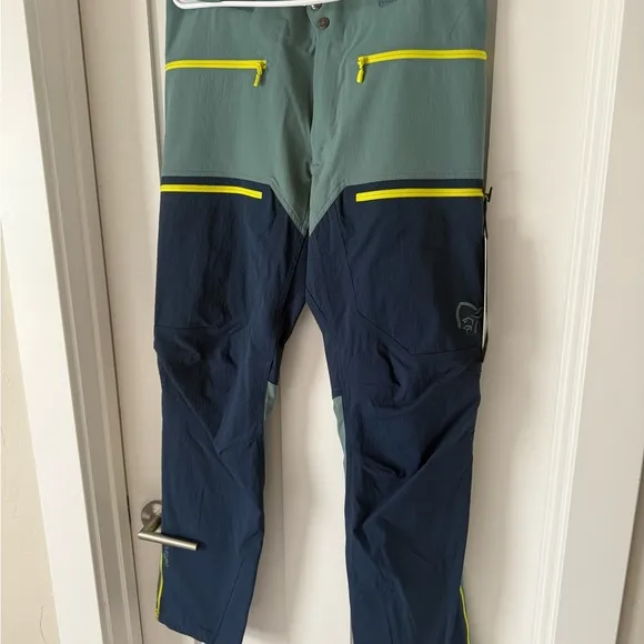 Norrøna Trollveggen flex pants. BRAND NEW mountaineering softshell
