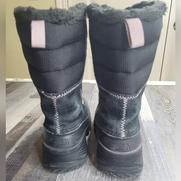 North Face Girl's Youth Boots Size 2