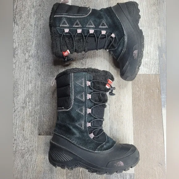 North Face Girl's Youth Boots Size 2