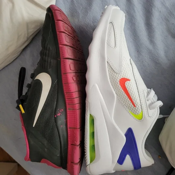 NWB Nike Air Max Bolt Sneaker 5Y