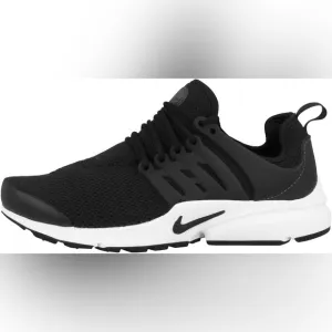 NWB // Nike Air Presto
